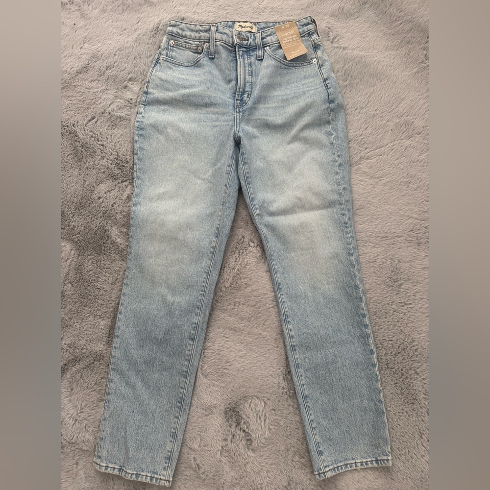Madewell Women's Straight Leg Jeans in Light Blue
